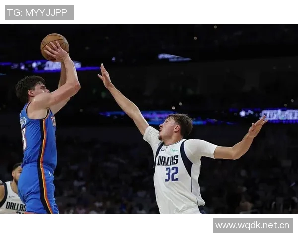 克拉克斯顿全能表现助球队取胜18分10板6助2断3帽展现实力