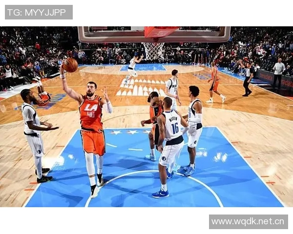 哈克斯全力以赴16投11中砍下31分8篮板4助攻却难救球队失利