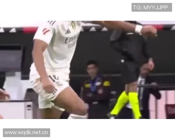 VAR再度出手姆巴佩精彩进球被判无效越位成关键因素 VAR再度出手姆巴佩精彩进球被判无效越位成关键因素