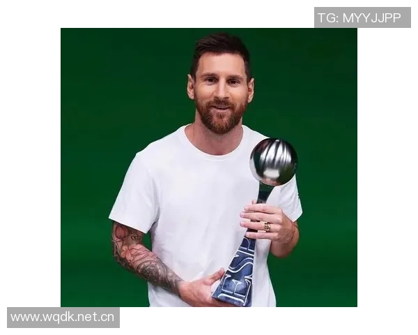 梅西职业生涯数据揭秘：进球896助攻405荣膺46座冠军与8个金球奖