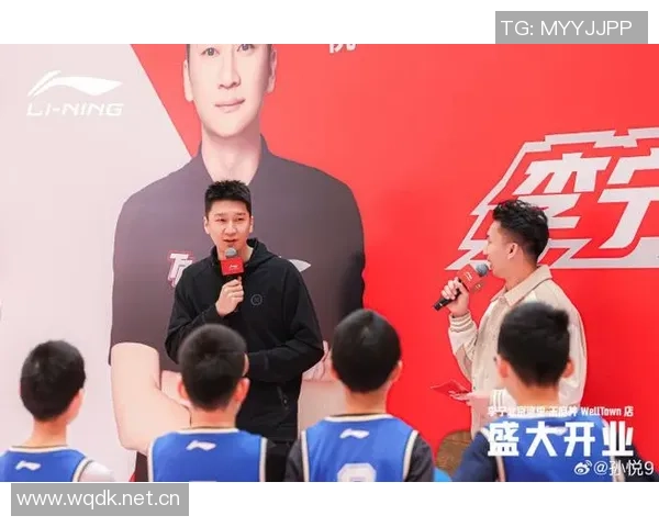 CBA最新动态北京男篮签约斯佩尔曼山西男篮引入杰伦诺威尔