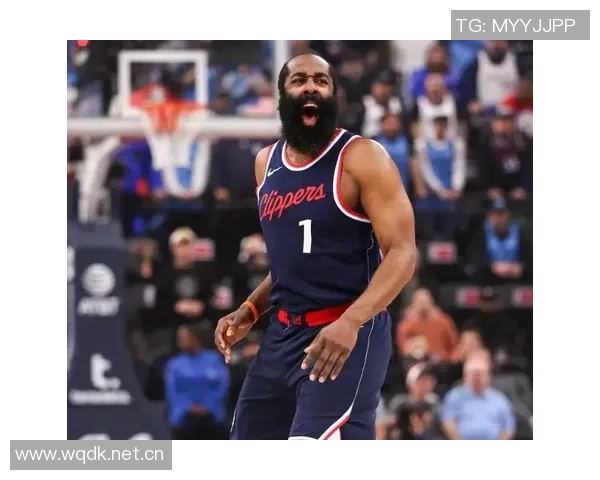 哈登感慨在洛杉矶家乡打球是人生难得机会倍感幸运 哈登感慨在洛杉矶家乡打球是人生难得机会倍感幸运