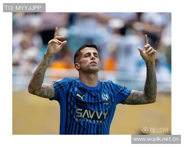 坎塞洛见面会因转会文件未完成延迟大批记者在外苦等无法入场