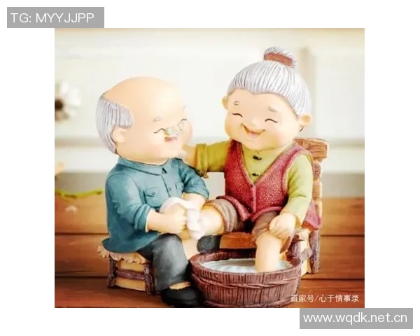 小里对老里的控诉为何不分享中产生活的美好与乐趣 小里对老里的控诉为何不分享中产生活的美好与乐趣