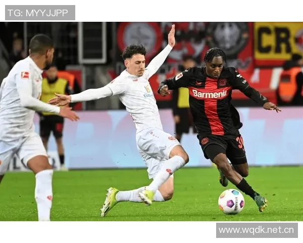 德甲焦点战分析勒沃库森主场防线脆弱斯图加特有望轻松取胜